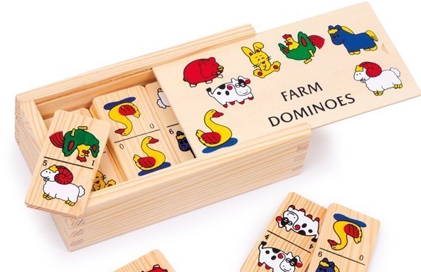 Dominó en madera